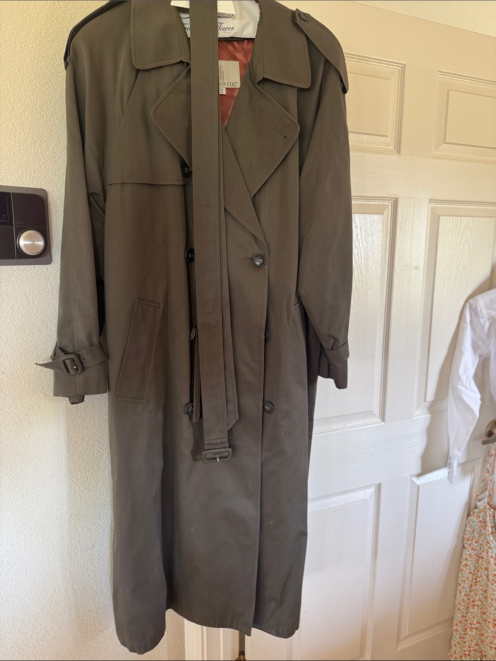 London fog size 42 long trenchcoat